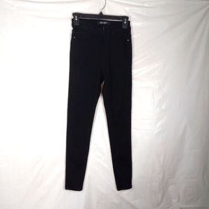 Juniors Blue Savvy black pants
